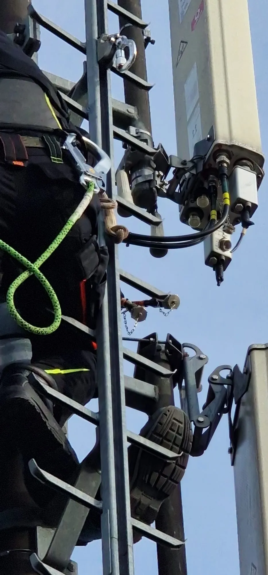 Antenski sustav na krovnoj lokaciji